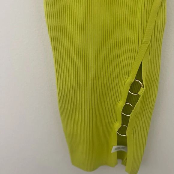 House of Harlow Ribbed Bodycon Midi Dress - Picture 4 of 7